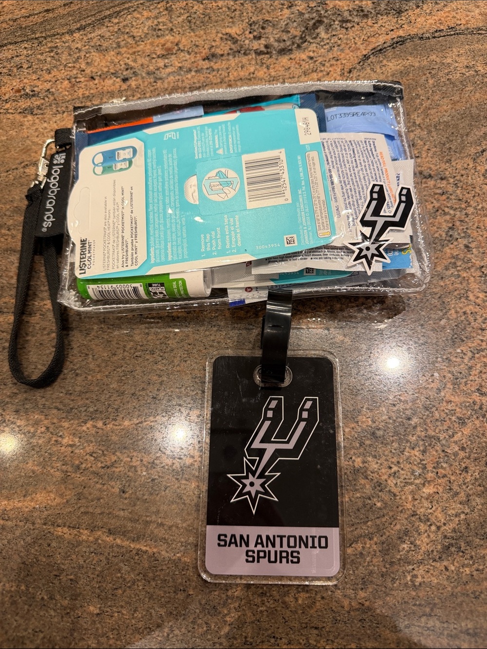 Survival Kit w a San Antonio Spurs Wristlet & Luggage Tag